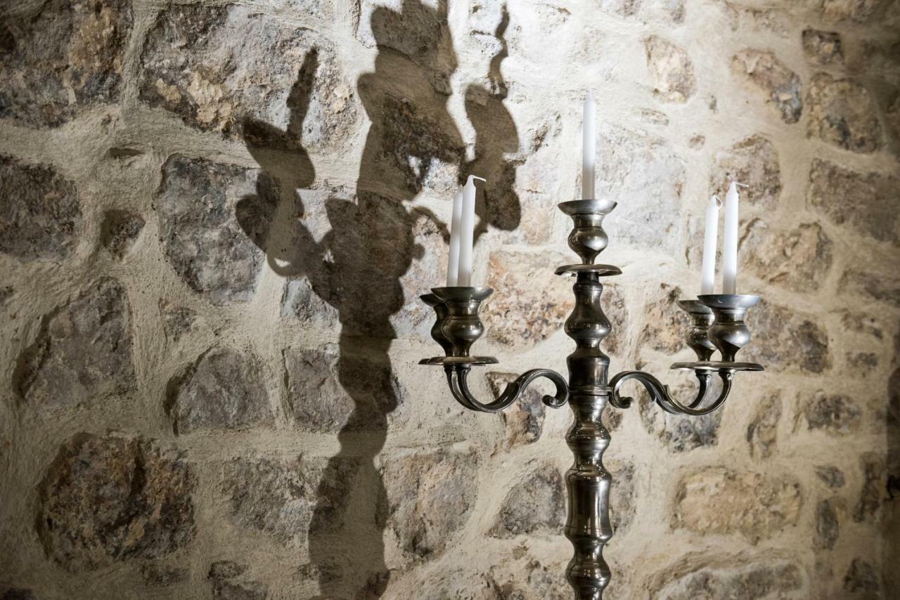 Апартаменти Domus Sbircio Модіка Екстер'єр фото